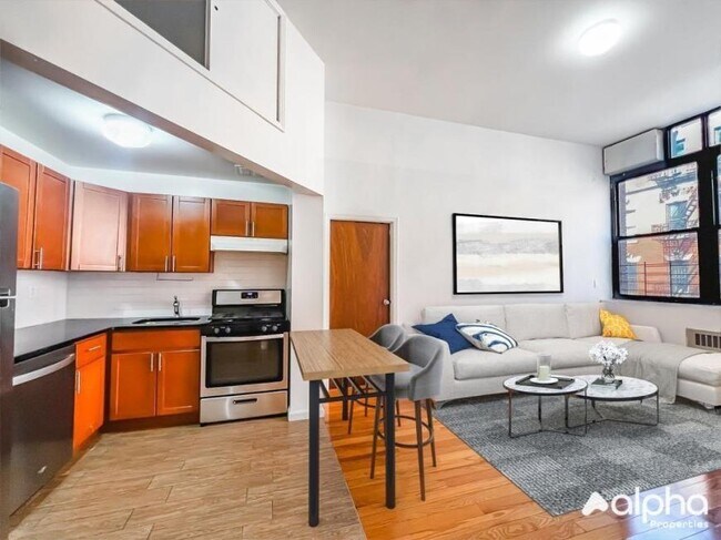 203 Rivington St in New York, NY - Building Photo - Building Photo