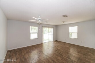 554 Eiseman Wy in Jacksonville, FL - Building Photo - Building Photo