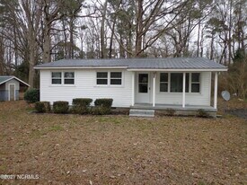 249 Harris Creek Rd in Jacksonville, NC - Building Photo