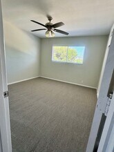 6290 Cherry Ave in Long Beach, CA - Building Photo - Building Photo