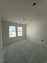 174 Ruby Ln in Hollister, MO - Building Photo - Building Photo