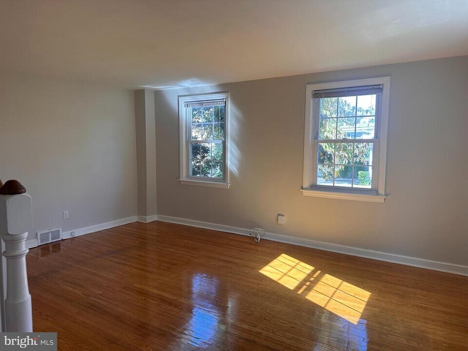 518 Gordon Ave in Penn Valley, PA - Building Photo
