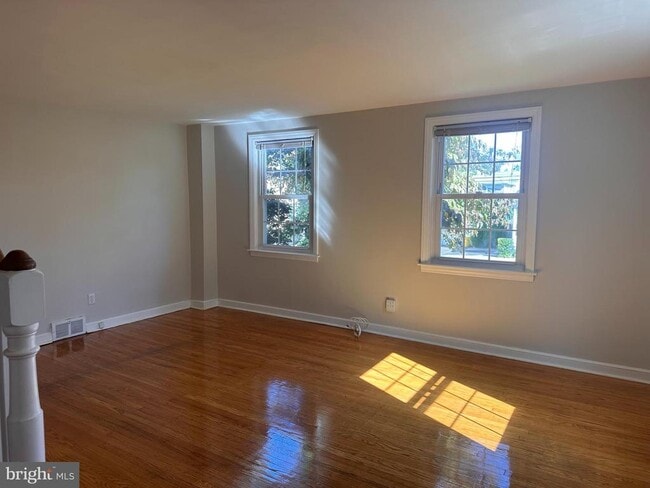 property at 518 Gordon Ave