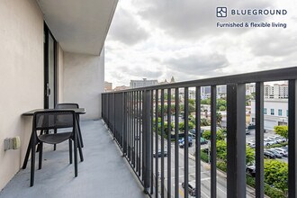 1501 SW 37th Ave, Unit SI FL6-ID128 in Miami, FL - Foto de edificio - Building Photo