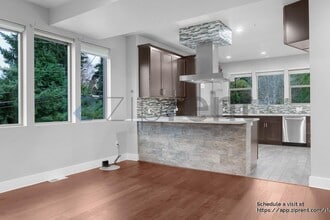 17530 83rd Pl NE in Kenmore, WA - Building Photo - Building Photo