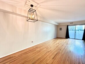 1268 Little Bay Ave in Norfolk, VA - Building Photo - Building Photo