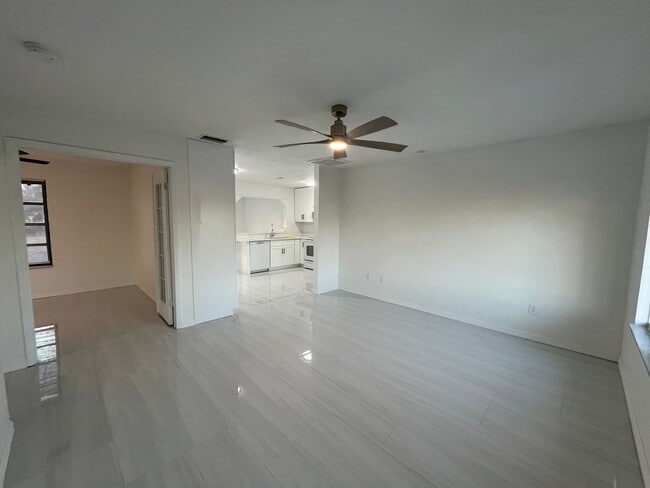 18113 Cochran Blvd in Port Charlotte, FL - Building Photo - Building Photo