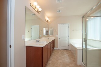 7659 Dewy Falls Ave in Las Vegas, NV - Building Photo - Building Photo