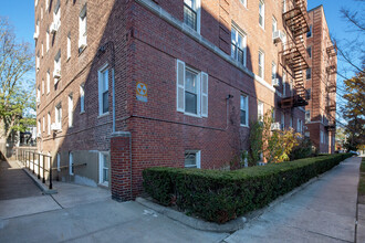 1500 Ocean Pky in Brooklyn, NY - Building Photo - Building Photo