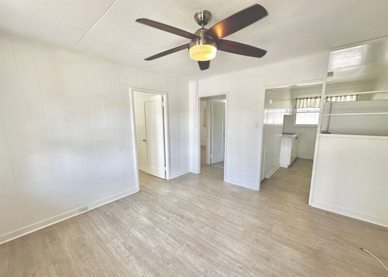 2750 Kahoaloha Ln in Honolulu, HI - Building Photo