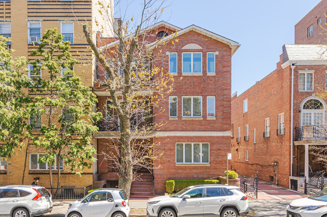 5107 14th Ave in Brooklyn, NY - Foto de edificio - Building Photo