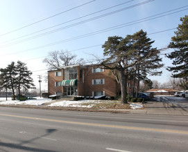 530 - JAMES PLAZA in Columbus, OH - Building Photo - Building Photo