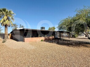 518 S Mann Ave in Tucson, AZ - Building Photo - Building Photo