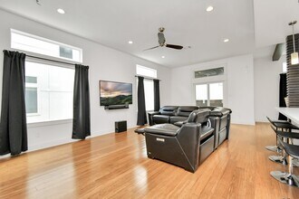 4311 Marina St in Houston, TX - Building Photo - Building Photo