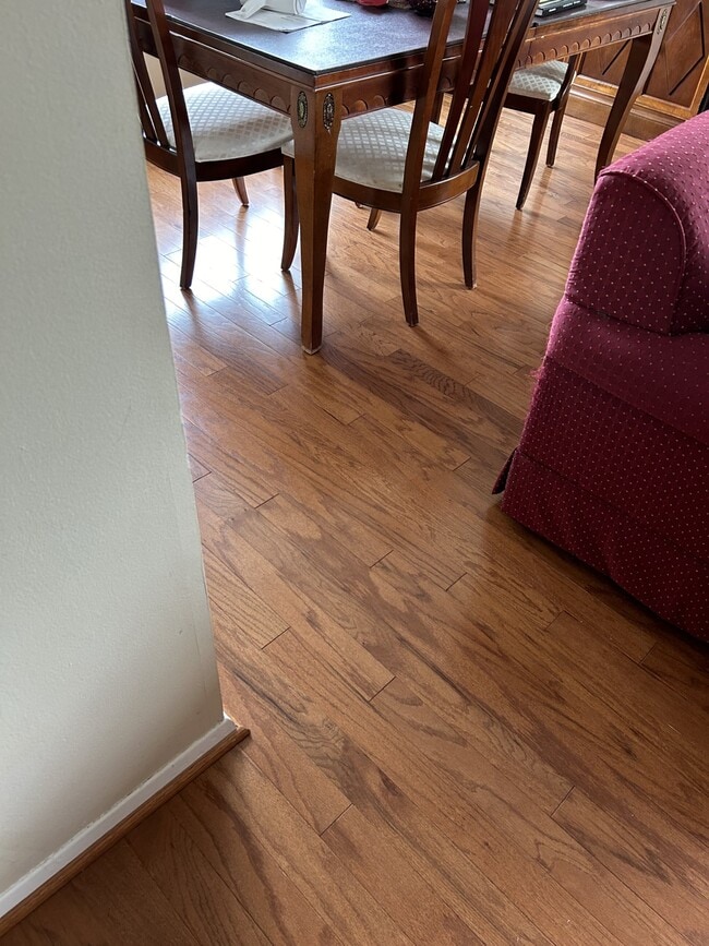 4401 Roland Ave in Baltimore, MD - Foto de edificio - Building Photo