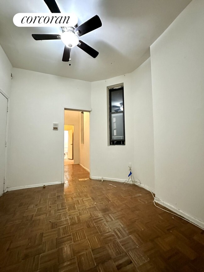 426 E 66th St in New York, NY - Building Photo - Building Photo