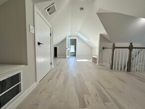 51 Willow St, Unit 3 in Quincy, MA - Building Photo - Building Photo