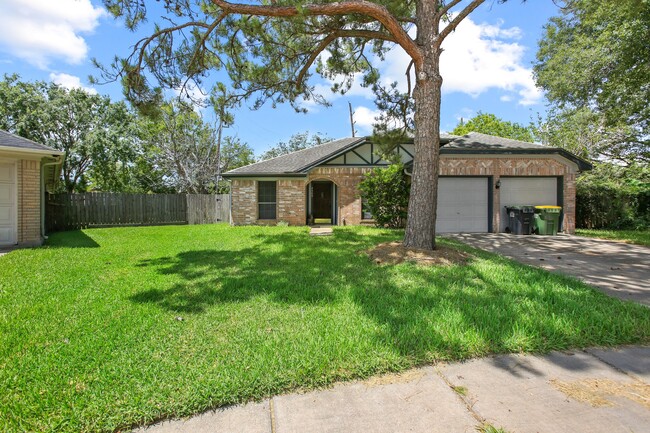 property at 4303 Morris Ct