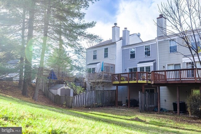 14703 Prairie Landing Way in North Potomac, MD - Foto de edificio - Building Photo