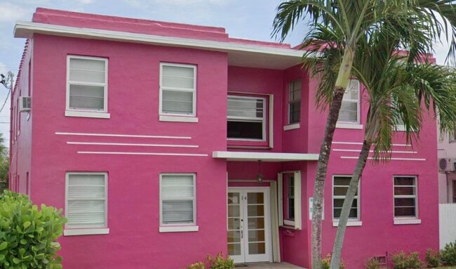 property at 14 S M St