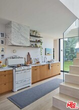12701 Admiral Ave in Los Angeles, CA - Building Photo - Building Photo
