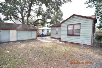 2500 Auburn St S in St. Petersburg, FL - Building Photo - Building Photo