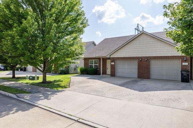 property at 601 Glenstone Dr