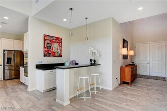 116 Tarragona Breeze Ave in Las Vegas, NV - Building Photo - Building Photo