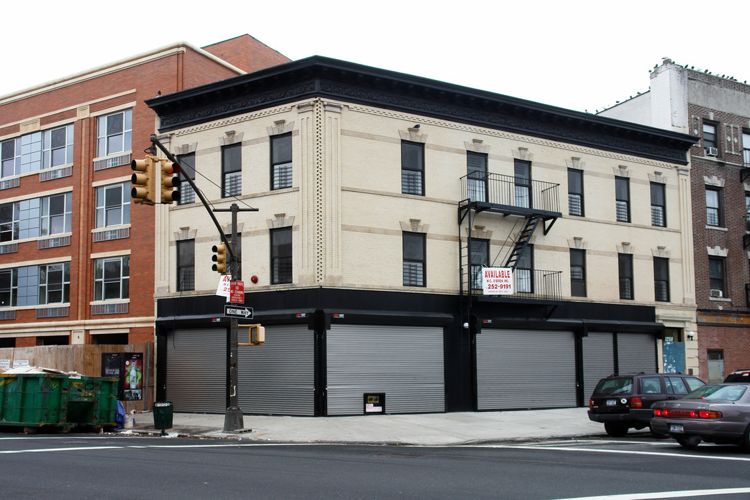 1259 Flatbush Ave in Brooklyn, NY - Building Photo