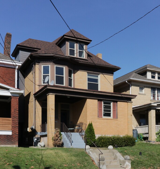 3250 Gaylord Ave in Pittsburgh, PA - Building Photo