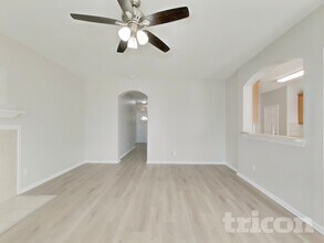 3123 Spring Ranch Ln in Spring, TX - Foto de edificio - Building Photo