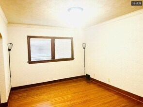 2501 W Moss Ave in Peoria, IL - Building Photo - Building Photo