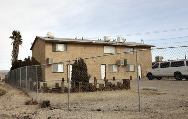 240 E Grace St in Barstow, CA - Building Photo - Building Photo