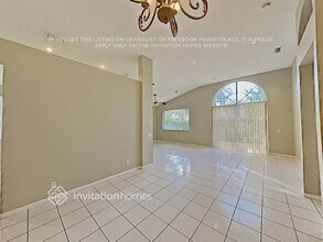 5534 Lake Tern Pl in Coconut Creek, FL - Building Photo - Building Photo