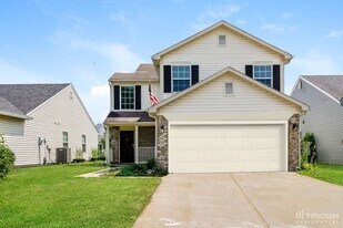 11949 Titania Cir in Indianapolis, IN - Building Photo