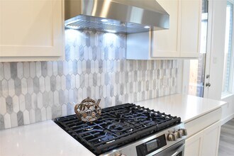 32042 Sweet Pea Mdw Dr in Hockley, TX - Building Photo - Building Photo