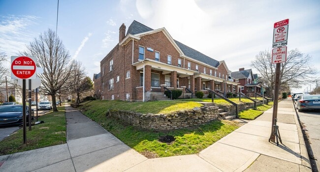 property at 1480 Summit St