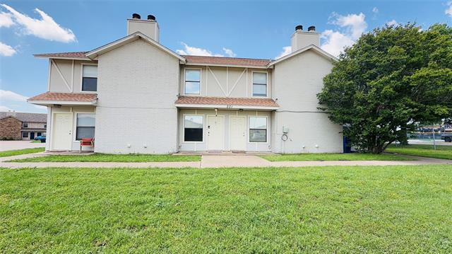 property at 221 Meadow Ct