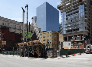 YC Condos in Toronto, ON - Building Photo - Building Photo