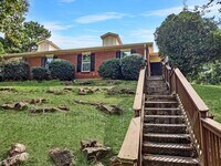 5816 Williamsburg Trce