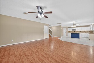 19419 Arbor Pines Ln in Humble, TX - Foto de edificio - Building Photo