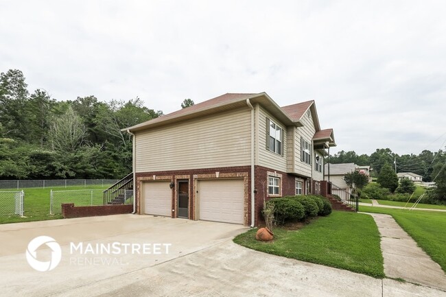 725 Starlite Dr in Odenville, AL - Building Photo - Building Photo