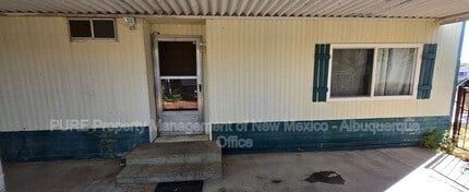 207 Buena Vista Ct SE in Rio Rancho, NM - Building Photo - Building Photo