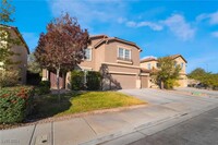 245 Hyssop Ct in Henderson, NV - Foto de edificio - Building Photo