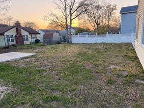 87 Village Dr in Barnegat, NJ - Building Photo - Building Photo
