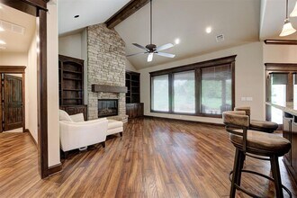 22090 White Pine Cir in Edmond, OK - Building Photo - Building Photo