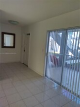 1110 N 16th Ave in Hollywood, FL - Building Photo - Building Photo