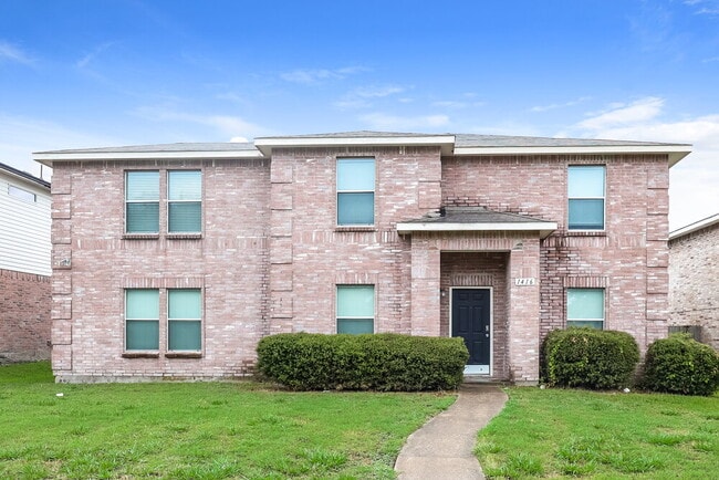 1416 Daisy Dr