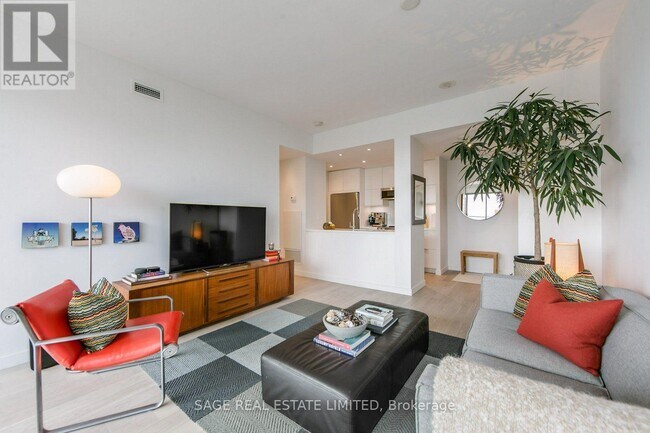 property at 281 Mutual St