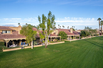 Woodhaven Country Club Homes in Palm Desert, CA - Foto de edificio - Building Photo